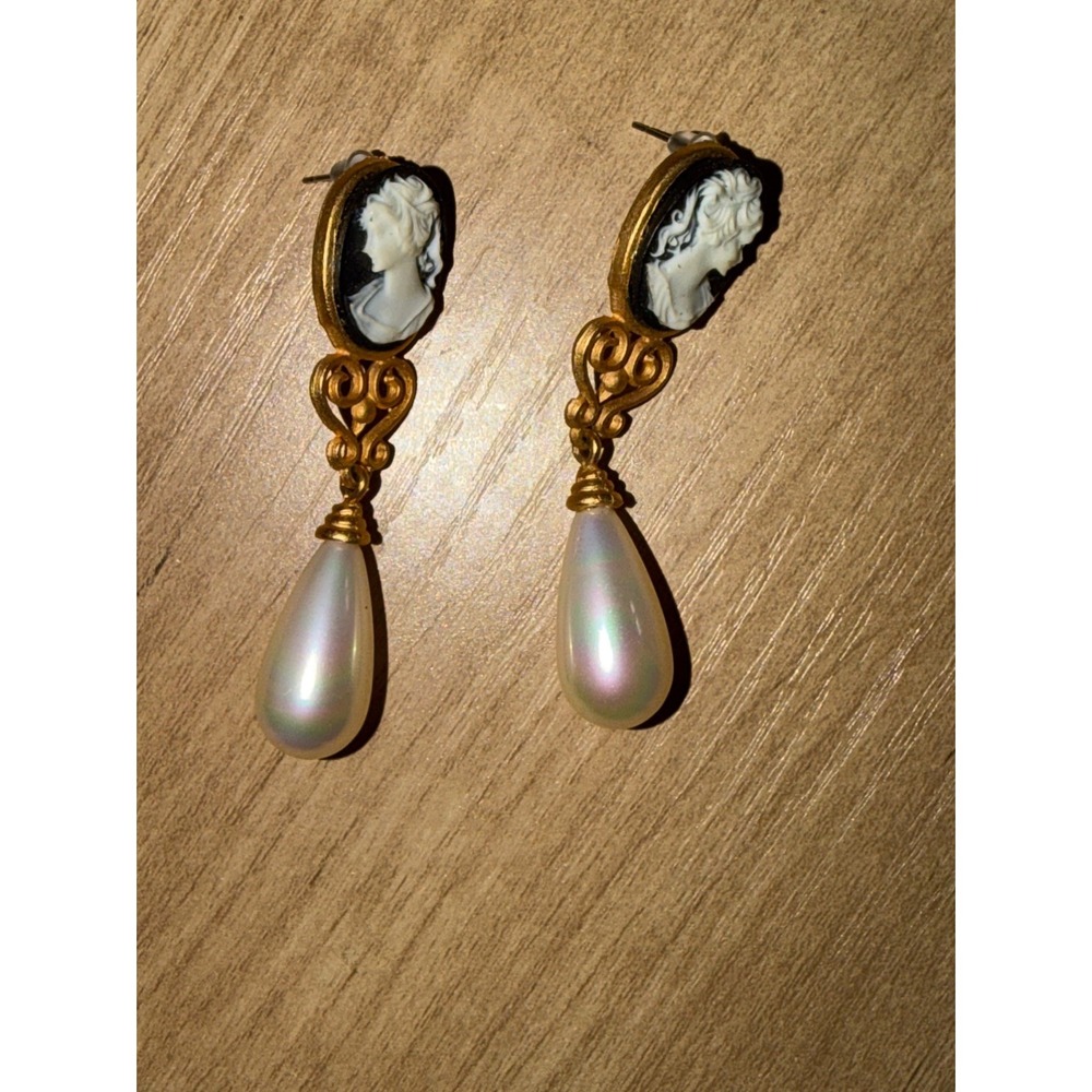 Vintage Gold Tone Cameo Dangle Earrings with Faux Pearl Accents